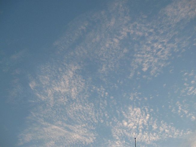 Cirrocumulus cloud spread out