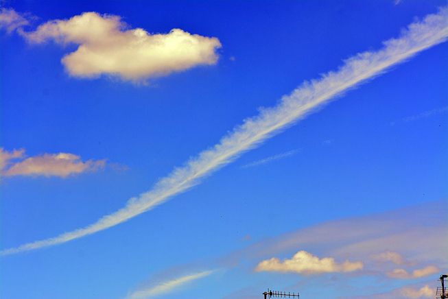 Cirrus homomutatus, or a persistent contrail cloud, over Lille, France.