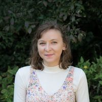 Olivia Young Headshot